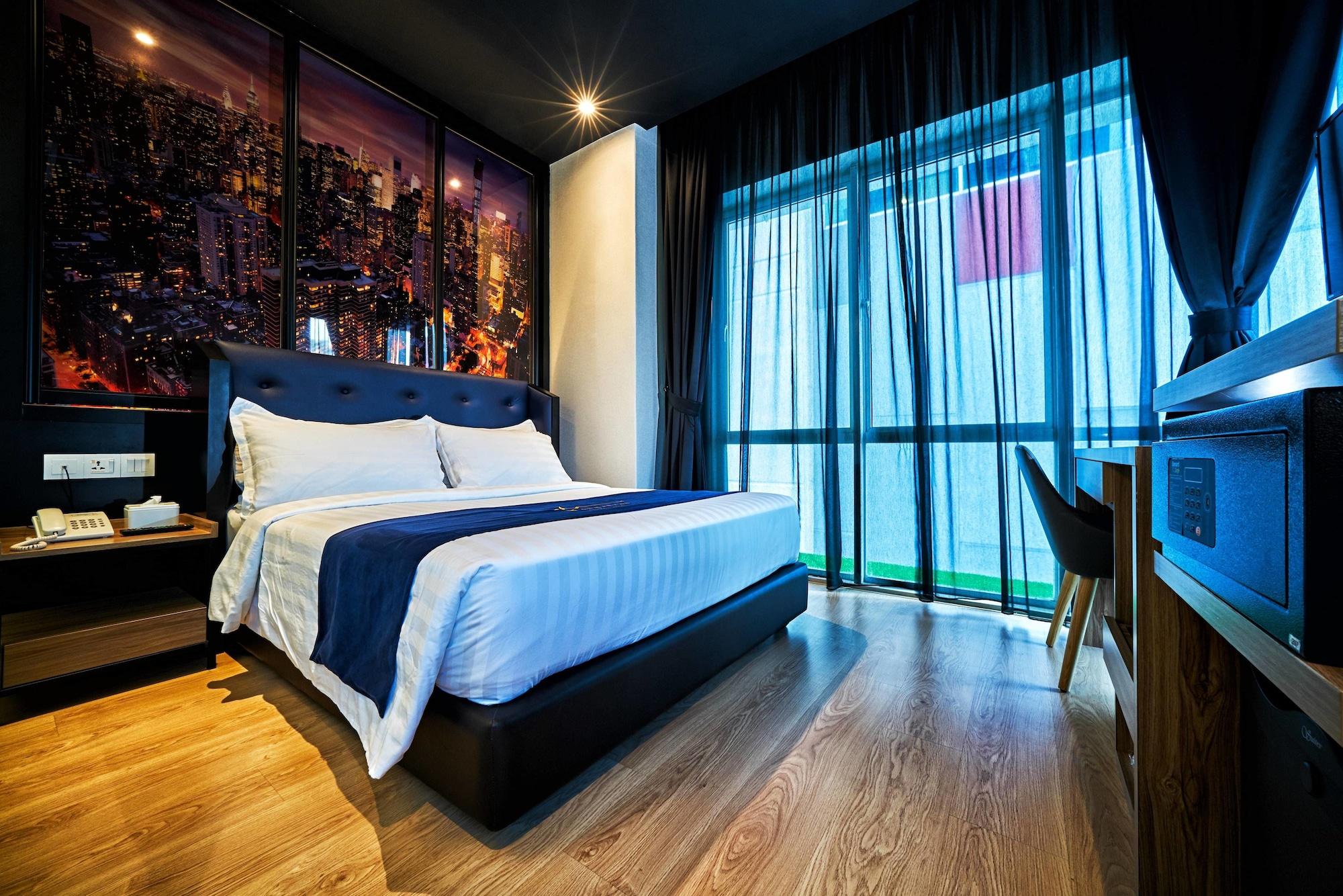 Manhattan Business Hotel Ttdi Kuala Lumpur Zewnętrze zdjęcie